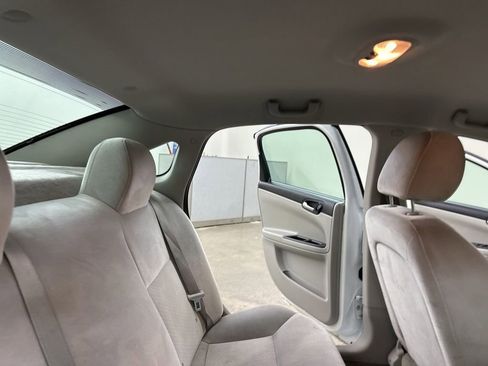Used 2012 Chevrolet Impala LS FWD image 20