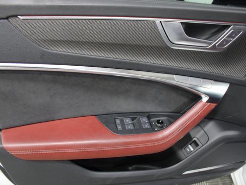 Used 2022 Audi S6 Prestige image 6