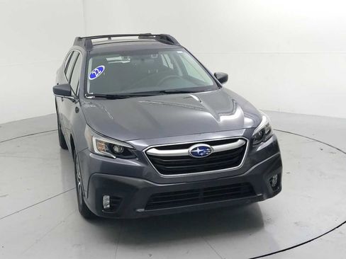 Certified 2022 Subaru Outback Base image 2