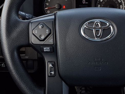 Used 2019 Toyota Tacoma 2WD Double Cab image 16