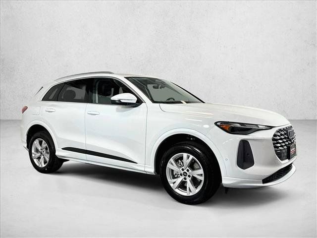 New 2026 Audi Q5 Premium AWD/4WD image 3