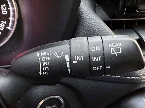 Certified 2021 Toyota RAV4 XLE image 28