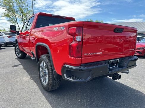New 2025 Chevrolet Silverado 2500 Custom w/ Custom Value Package image 5