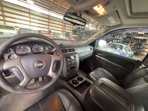 Used 2012 Chevrolet Avalanche LT w/ Suspension Package, Off-Road image 13