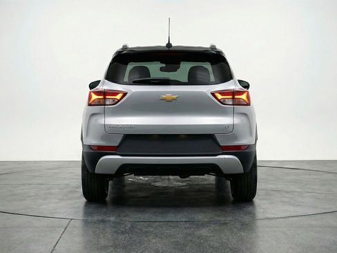 Used 2025 Chevrolet TrailBlazer LT image 7