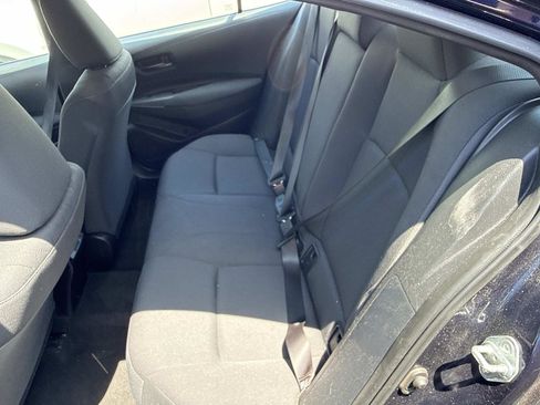 Used 2024 Toyota Corolla LE FWD image 5