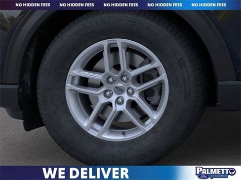 New 2025 Ford Explorer Active image 19