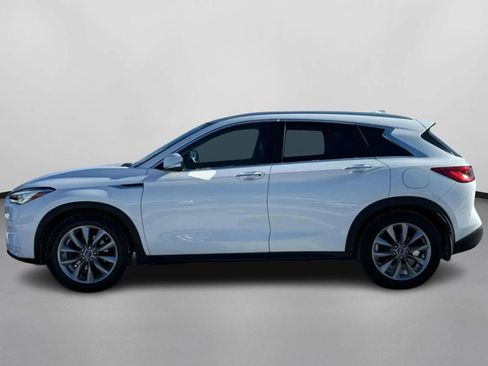 Used 2019 INFINITI QX50 Luxe w/ Navigation Package AWD/4WD image 8