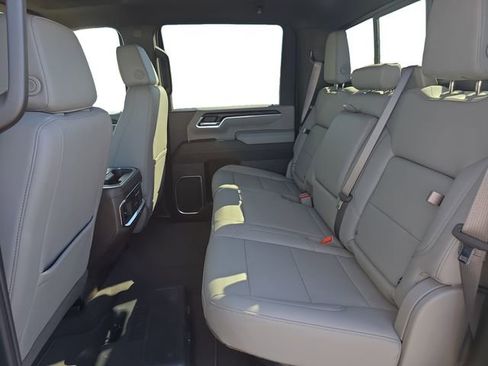 New 2026 GMC Sierra 2500 SLT w/ Texas SLT Premium Package AWD/4WD image 16