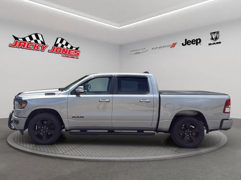 Used 2020 RAM 1500 Big Horn AWD/4WD image 3