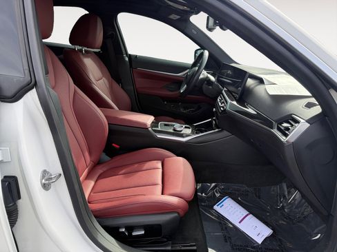 Used 2023 BMW i4 eDrive35 w/ Premium Package image 19