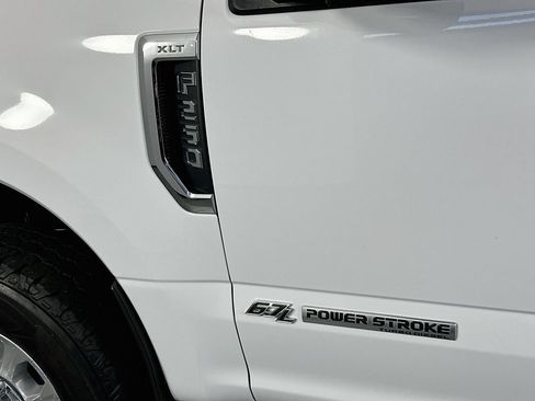 Used 2022 Ford F250 XLT w/ XLT Value Package AWD/4WD image 27
