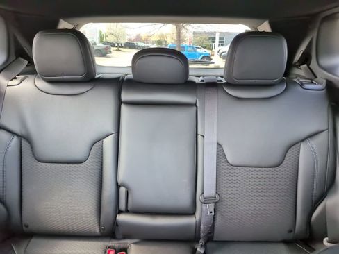 New 2026 Jeep Compass Latitude AWD/4WD image 34