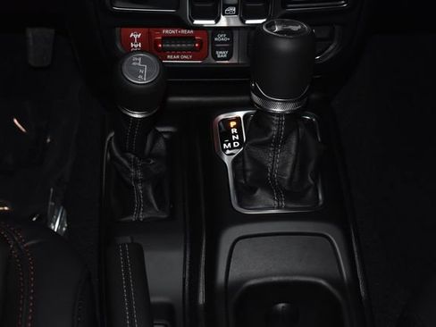 New 2026 Jeep Wrangler Unlimited Rubicon image 16