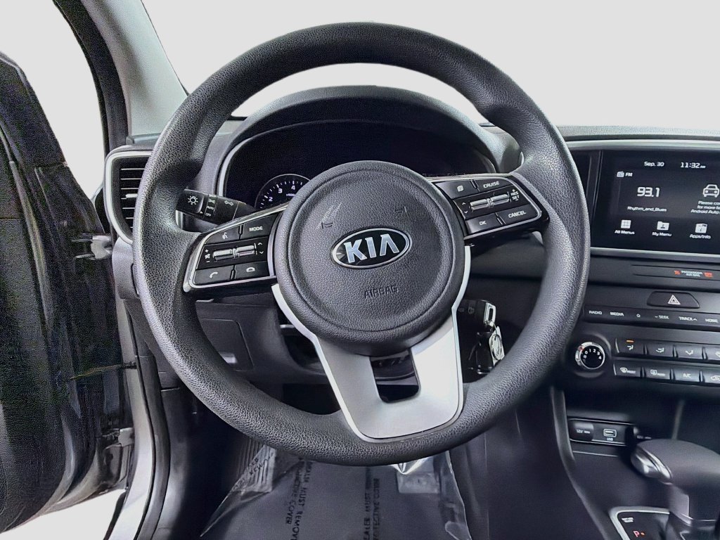 Used 2020 Kia Sportage LX FWD image 13