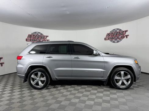 Used 2014 Jeep Grand Cherokee Overland AWD/4WD image 8