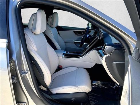 Certified 2022 Mercedes-Benz C 300 Sedan image 9