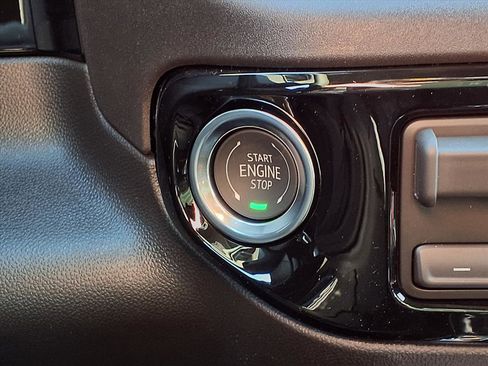 New 2026 GMC Sierra 1500 Elevation w/ Elevation Premium Package image 14