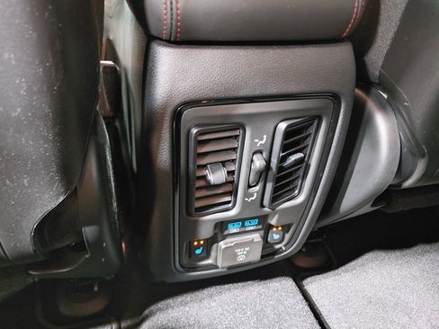 Certified 2026 Dodge Durango GT image 47