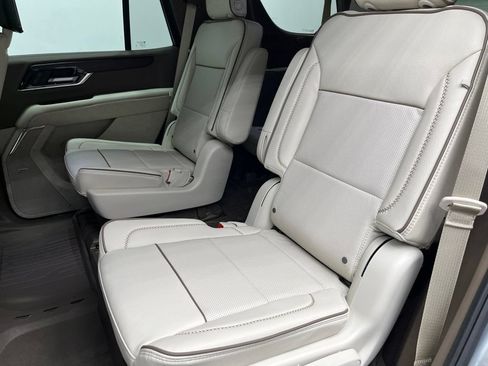 New 2026 GMC Yukon Denali w/ Denali Reserve Package AWD/4WD image 6