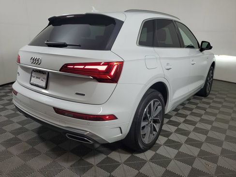 Used 2023 Audi Q5 2.0T Premium Plus w/ Premium Plus Package AWD/4WD image 6