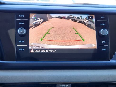 Certified 2023 Volkswagen Taos SE w/ Panoramic Sunroof Package AWD/4WD image 14