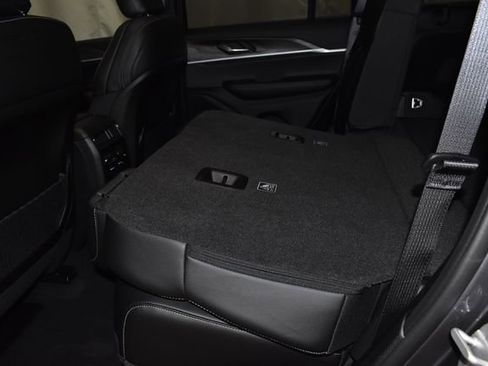 New 2025 Jeep Grand Cherokee Limited w/ Trailer Tow Package image 29