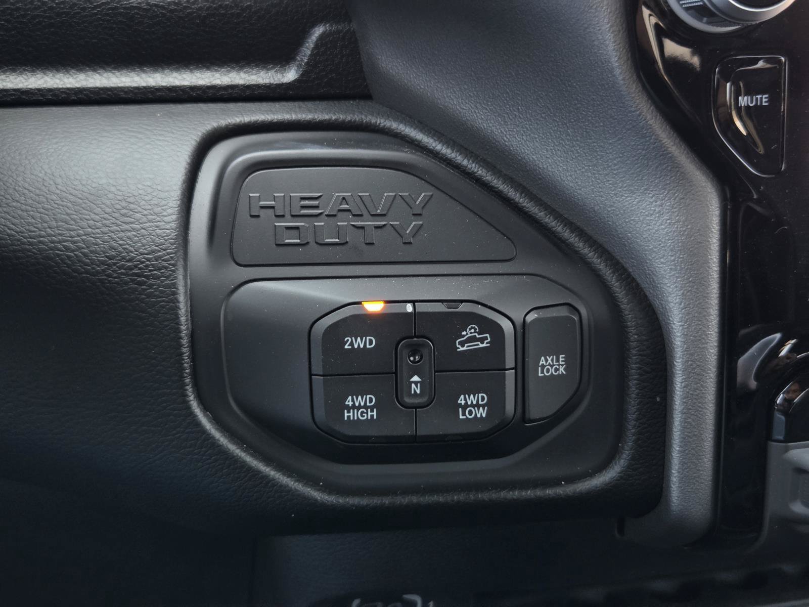 Used 2025 RAM 2500 Rebel AWD/4WD image 16