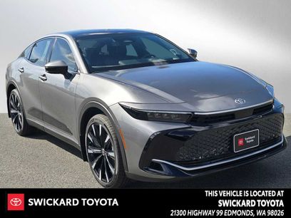 New 2025 Toyota Crown Platinum