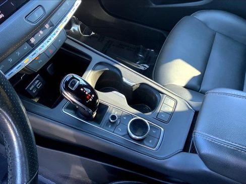 Used 2020 Cadillac XT4 Sport w/ Driver Awareness Package image 17