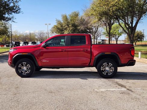 Certified 2024 GMC Canyon AT4 w/ AT4 Premium Package image 3