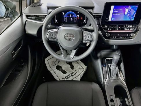 Used 2026 Toyota Corolla LE FWD image 19