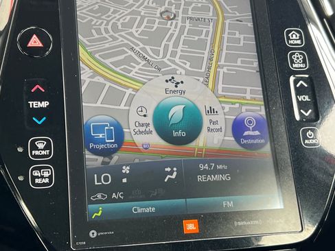 Certified 2022 Toyota Prius Prime Limited FWD image 23