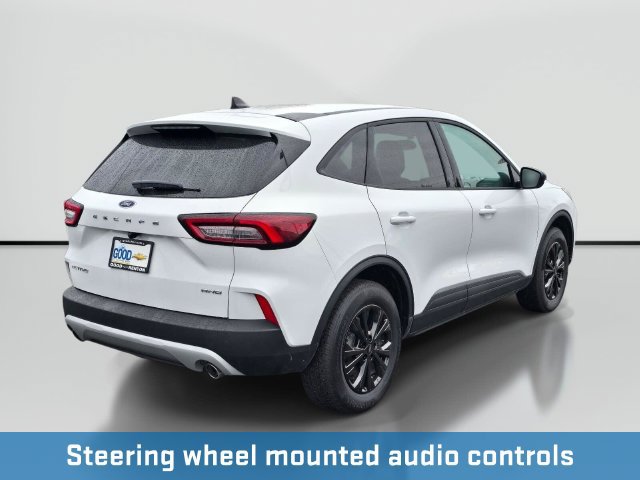 Used 2025 Ford Escape Active AWD/4WD image 6