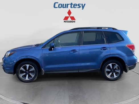 Used 2018 Subaru Forester 2.5i Limited AWD/4WD image 2