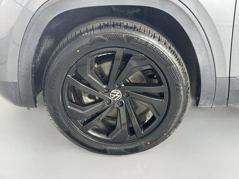 Used 2022 Volkswagen Atlas SE AWD/4WD image 34
