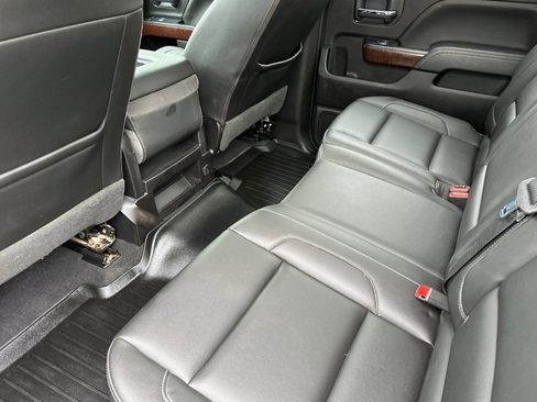 Used 2019 GMC Sierra 2500 SLT w/ Duramax Plus Package image 13