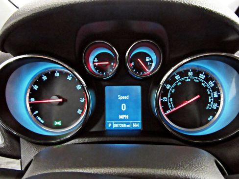 Used 2014 Buick Encore Leather image 15