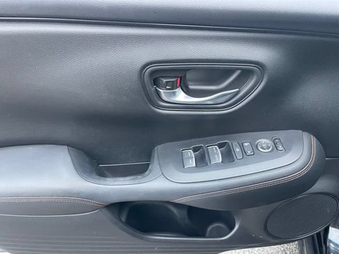 Certified 2024 Honda HR-V Sport image 8