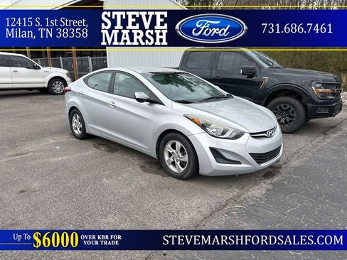 Used 2015 Hyundai Elantra SE image 1