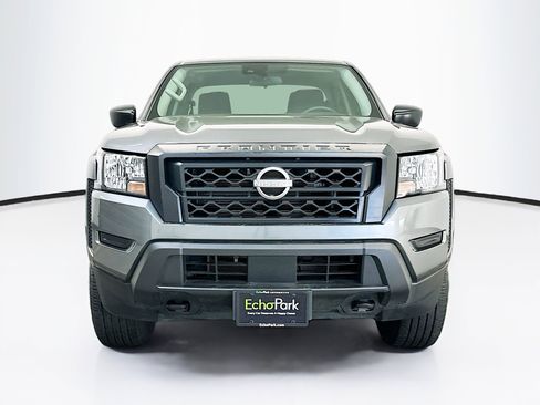 Used 2022 Nissan Frontier S w/ Technology Package image 2