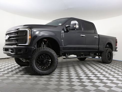 Used 2024 Ford F250 Limited w/ FX4 Off-Road Package image 1