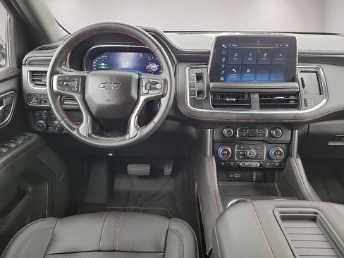 Used 2023 Chevrolet Suburban RST w/ Luxury Package AWD/4WD image 11