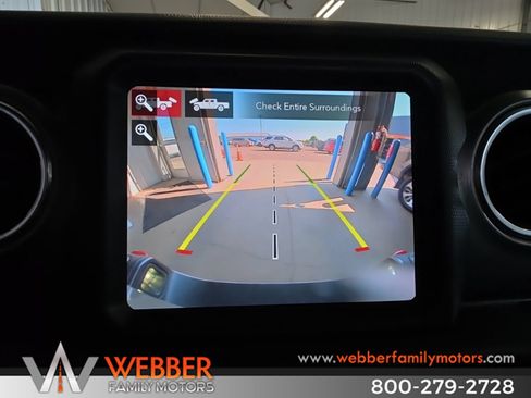Used 2020 Jeep Gladiator Rubicon AWD/4WD image 35