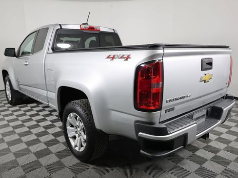 Used 2017 Chevrolet Colorado LT w/ LT Convenience Package image 4