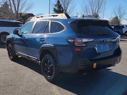 Used 2022 Subaru Outback Wilderness w/ Wilderness Package image 11