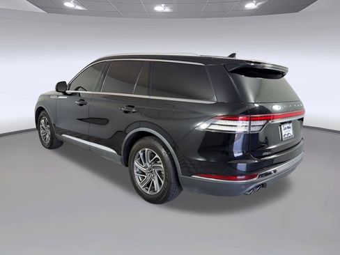 Used 2020 Lincoln Aviator 2WD image 3