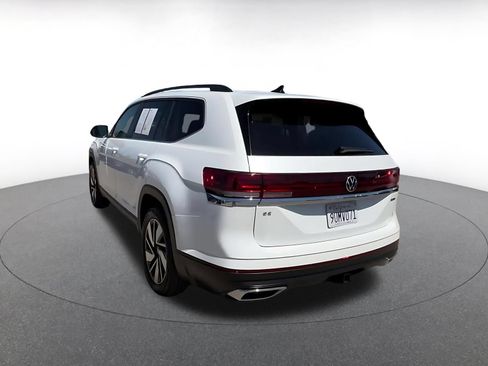 Used 2026 Volkswagen Atlas SE AWD/4WD image 11