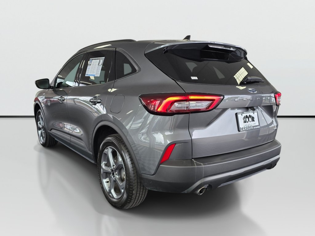 Used 2025 Ford Escape ST-Line Select AWD/4WD image 3