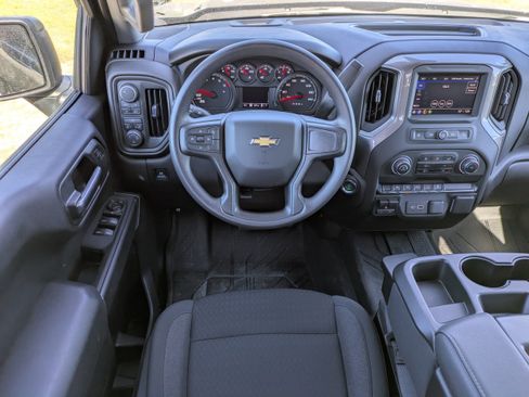 Used 2026 Chevrolet Silverado 1500 Custom w/ Turbomax Blackout Package AWD/4WD image 15